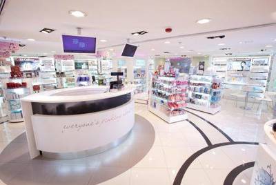 莎莎、卓悅業績回暖，化妝品零售巨頭瞄準大健康品類拓展新增長